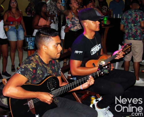 neves online - pontal d18 - abril (61)